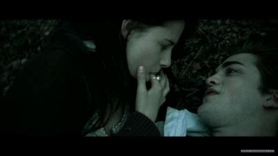 Edward Stills from Twilight Deleted Scenes - Edward Cullen Image (13118233) - Fanpop