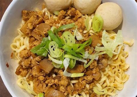 Resep Mie Ayam Jamur oleh clairine - Cookpad