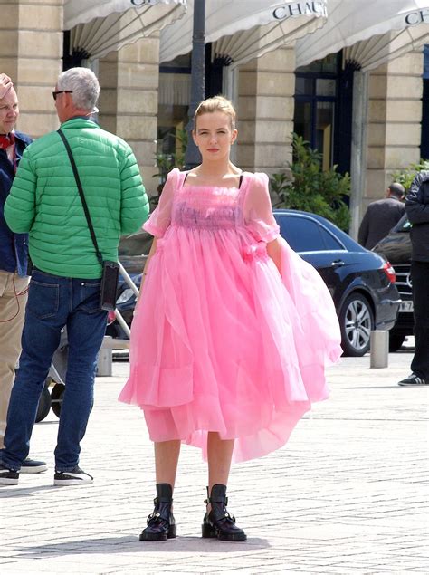 pink tulle dress killing eve - Frances Her