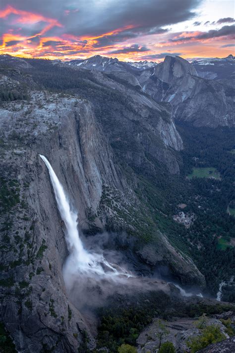 Sunrise over Upper Yosemite Fall & Half Dome, Yosemite National Park ...