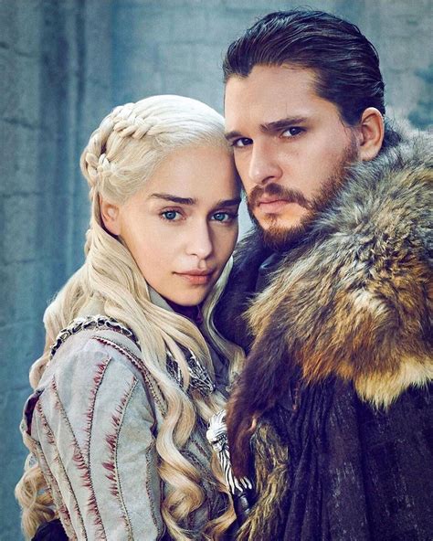 Jon Snow and Daenerys Targaryen in Game of Thrones