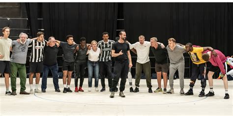 See Joseph Fiennes and the cast of 'Dear England' in rehearsal photos | London Theatre