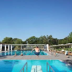 Carnegie Swim Centre - Glen Eira Leisure | Glen Eira Leisure