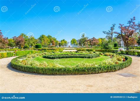 Gardens of Royal Palace of Aranjuez, Spain Stock Image - Image of destination, architecture ...