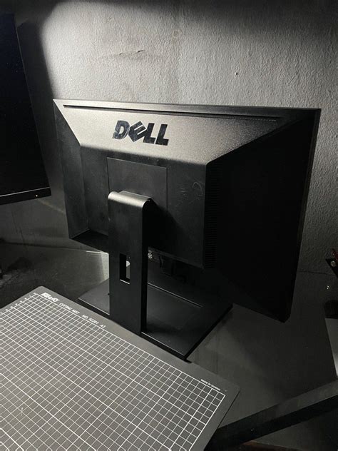 Dell Monitor 20 inch HDMI Used Good Condition, Computers & Tech, Parts ...