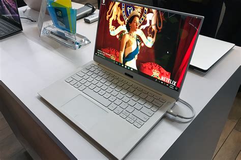 Buy the Dell XPS 13. Don't Buy It With the 4K Display. | Digital Trends