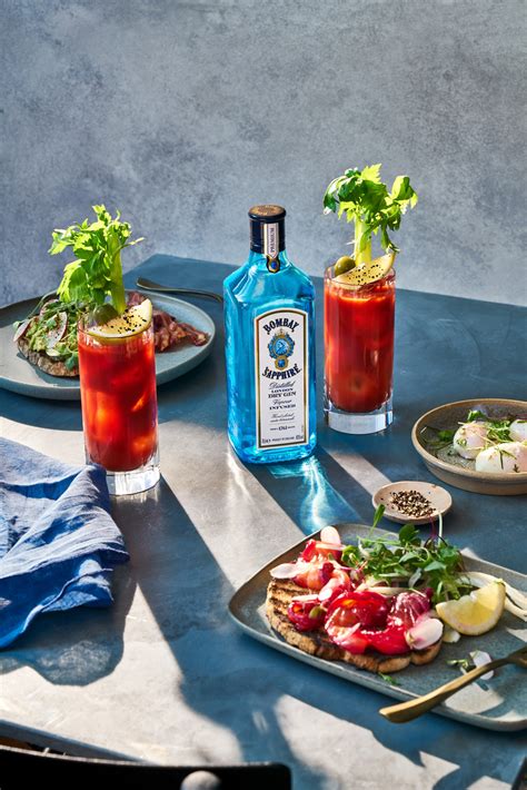 BOMBAY SAPPHIRE COCKTAILS