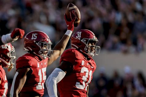 Alabama Football: 5 reasons the Crimson Tide will win title No. 19