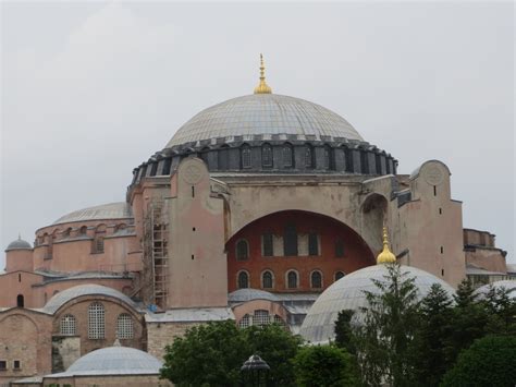 londinoupolis: The Dome in Hagia Sophia, Constantinople