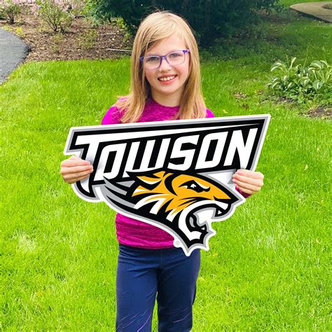 Towson University — Custom Lawn Sign