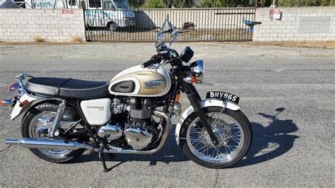 Spotlight For Bonneville | Page 2 | The Triumph Forum