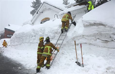 California's Heavy Snowfall, In Photos | Weather.com