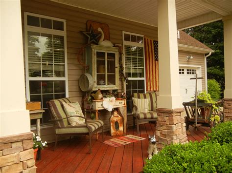 Pin by Ain’t too Shabby on Gardens and Porches | Country porch, Country front porches, Front ...