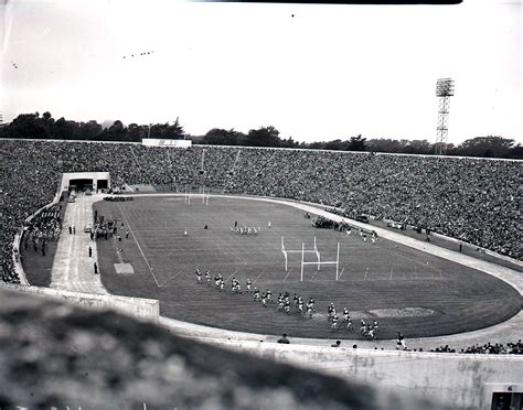 PACKERVILLE, U.S.A.: The Old Kezar Stadium