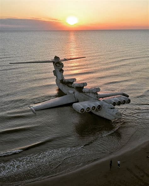 The Caspian Sea Monster/Ekranoplan : r/europe