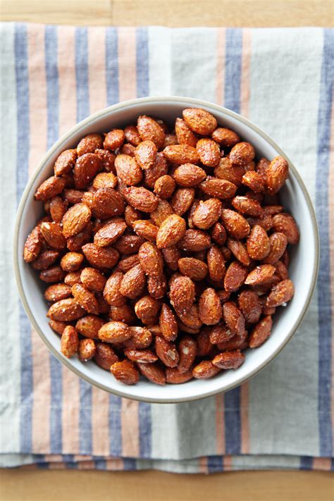 Fast and Easy Recipe For Holiday Smoky and Spicy Almonds | POPSUGAR Food