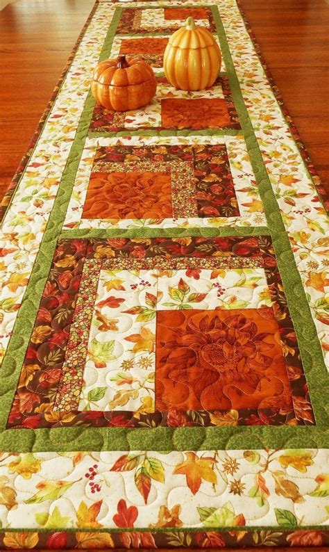 Quilted Autumn Table Runner Fall Leaves and Sunflowers Extra - Etsy Canada | Padrão da toalha de ...