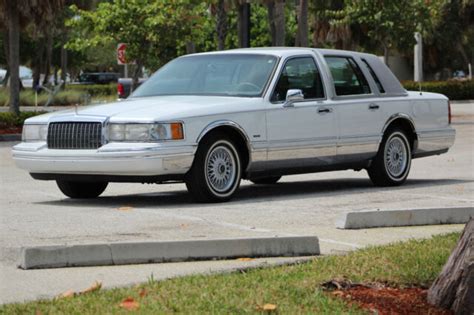 lincoln town car CARTIER DESIGNER for sale - Lincoln Town Car 1994 for ...