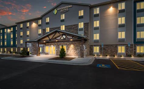 Extended Stay Hotel in Fort Mill, SC | WoodSpring Suites Fort Mill