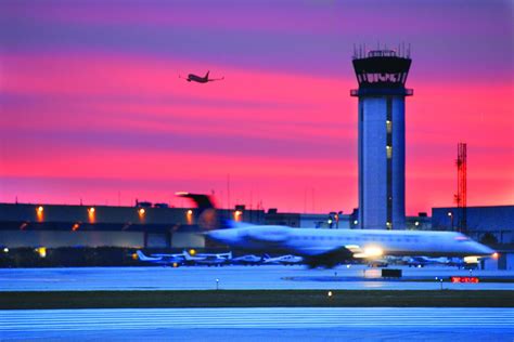 Midway Airport ranked worst in America thanks to bad food options - Eater Chicago