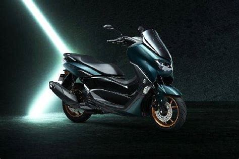 Honda EM1 e: vs Yamaha Nmax Comparison | Zigwheels Philippines