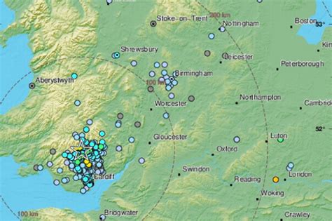 Earthquake felt in West Midlands as 'houses shake' during 'explosive ...