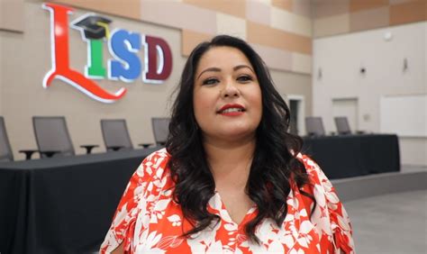 Laredo ISD administration, Board of Trustees congratulate graduates