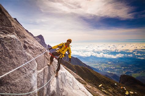 5 Things You Must Bring to Climb Mount Kinabalu