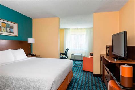 Hotels near Springfield Ohio | Fairfield Inn & Suites Springfield