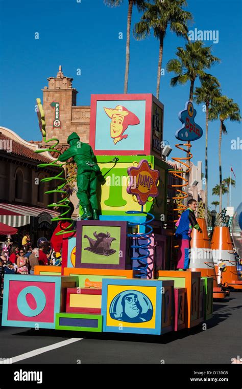 Walt Disney World Main Street Parade Stock Photo - Alamy