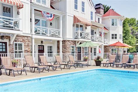 The Beach House at Lake Street Pool: Pictures & Reviews - Tripadvisor