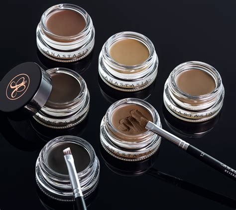 Anastasia Beverly Hills DIPBROW Pomade Eyebrow Detailer - QVC.com