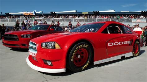 2013 Dodge Charger Sprint Cup Race Car Revealed - autoevolution