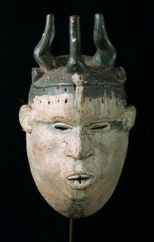 Nyau mask Chewa people, Malawi 10.5 inches, painted wood The Chewa, part of the Maravi peoples ...