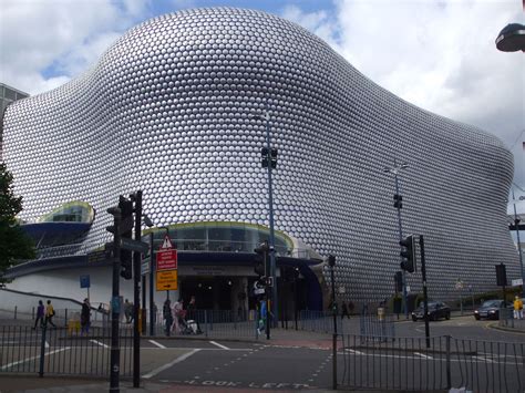 Google Image Result for http://upload.wikimedia.org/wikipedia/commons/c/c9/Bull_Ring_Birmingham ...