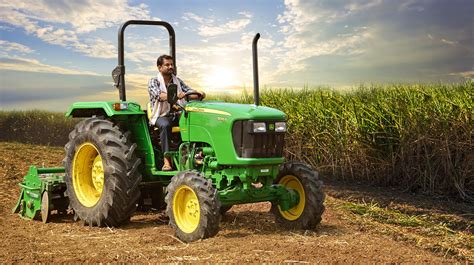 Buy Farm Tractor | Price & Specifications | John Deere India