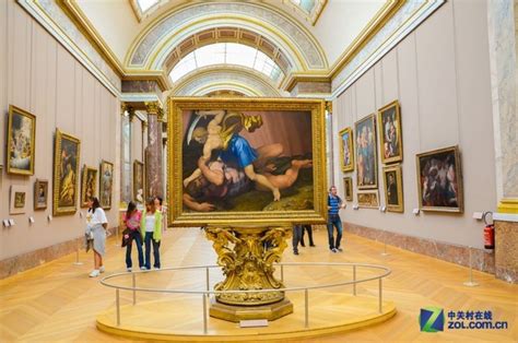 大C游世界 法国卢浮宫著名的画作展厅_数码影像技巧-中关村在线