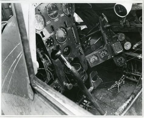 Aichi D3A cockpit | Cockpit, Aichi, Ww2