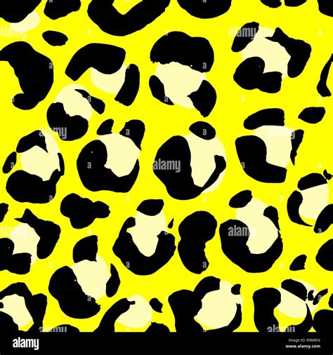 Seamless black and yellow leopard pattern. Animal skin grunge texture ...