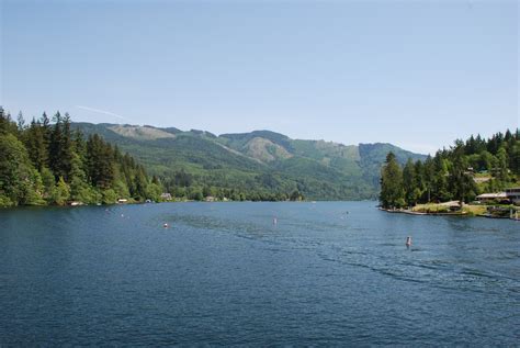 File:Lake Samish.jpg - Wikimedia Commons