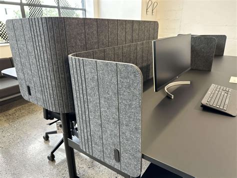 Bend Acoustic Desk Panels – Office Acoustics