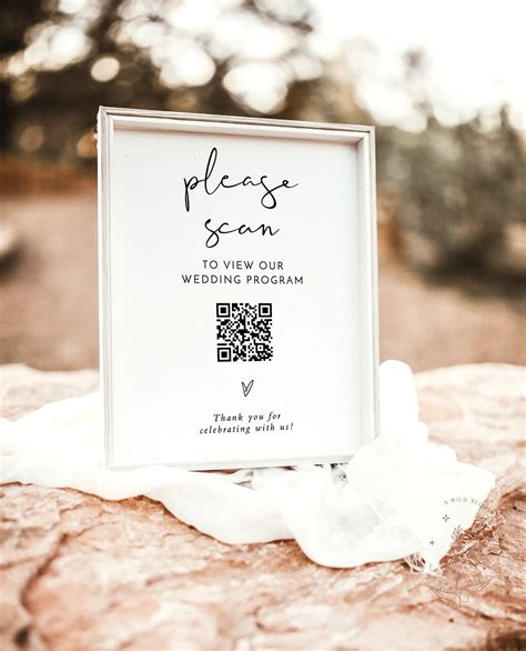 Save paper and make these QR Code digital wedding programs | Offbeat Bride - OFFBEAT WED