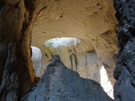 Prohodna Cave sees 68 million years with The eyes of God - Bulgaria Travel News