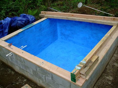 Build An Underground Cistern DIY project | The Homestead Survival ...