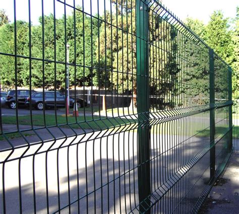 Commercial Fences & Gates | Harrow, Hillingdon & London | Harrow ...