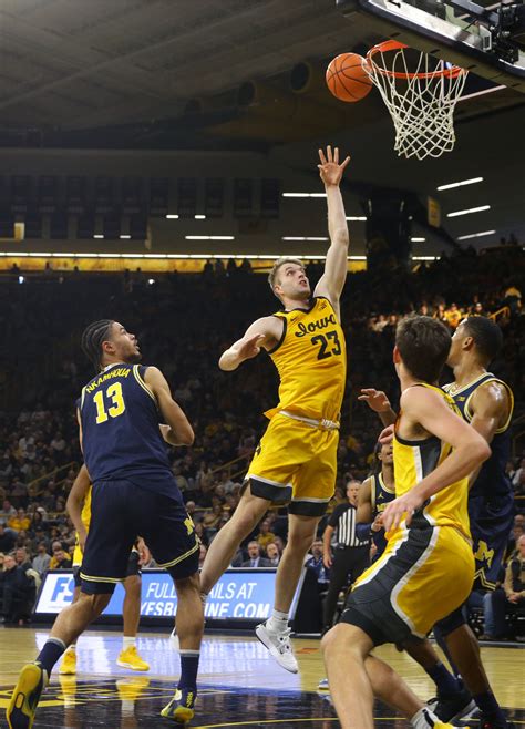 Iowa basketball will try to revive its season after December skid