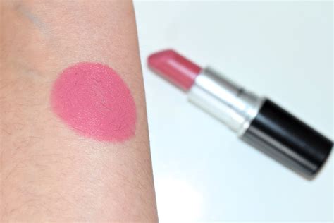 Mac Please Me Lipstick Review & Swatches – Glamzeit