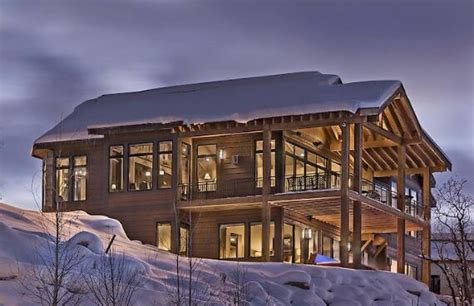 Luxurious Rocky Mountain Lodge in Colorado: Graystone Lodge ski chalet