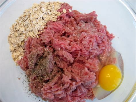 Meatloaf Recipe: Healthy Turkey Meatloaf Muffins - Squawkfox