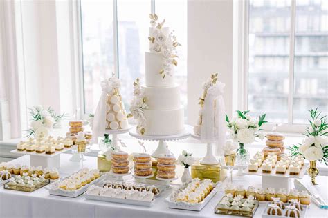 18 Candy Bar Ideas for Every Wedding Style